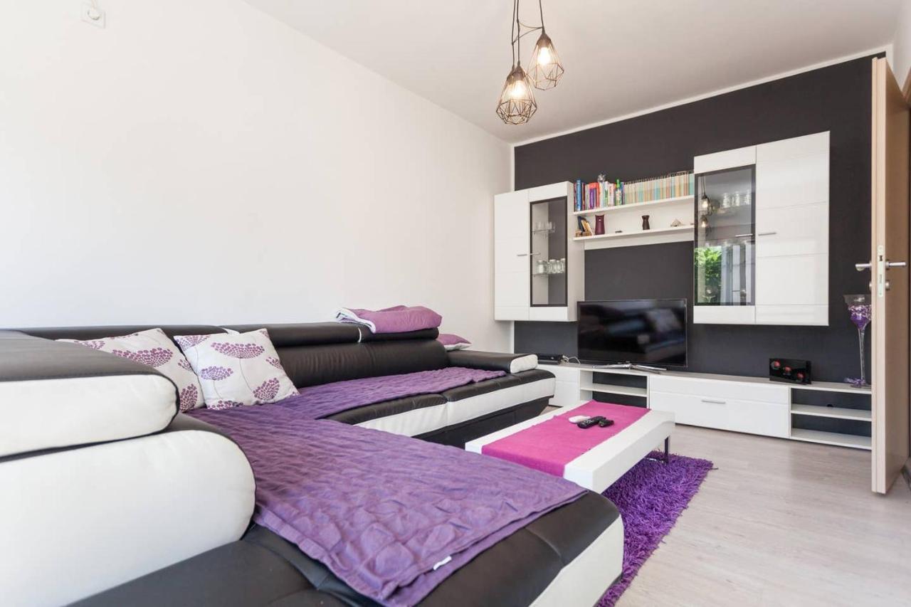 Appartamento Apartman Mark Pola Esterno foto