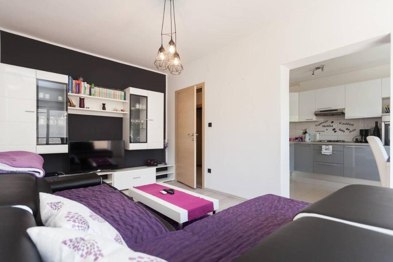 Appartamento Apartman Mark Pola Esterno foto