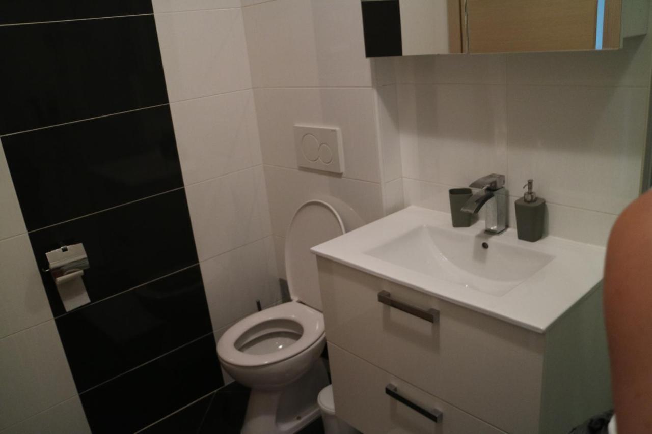 Appartamento Apartman Mark Pola Esterno foto