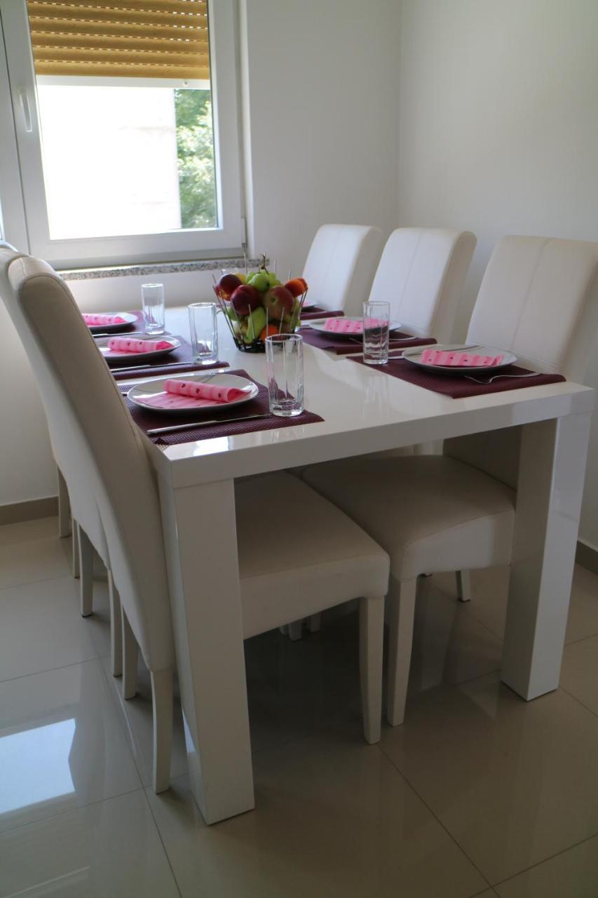 Appartamento Apartman Mark Pola Esterno foto